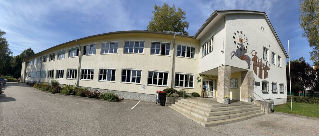 Schulgebäude
