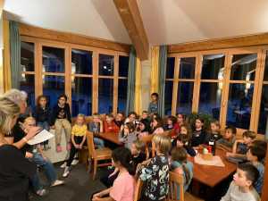 Gemeinschaft am Abend